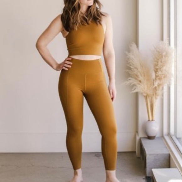 Girlfriend Collective Compressive
High-Rise Legging saddle size XXL New w Tags - Picture 2 of 11
